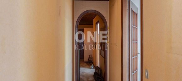 Apartamento de 5 habitaciónes en Monza, Italy No. 38945 20