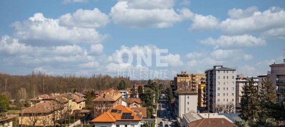 Apartamento de 5 habitaciónes en Monza, Italy No. 38945 25