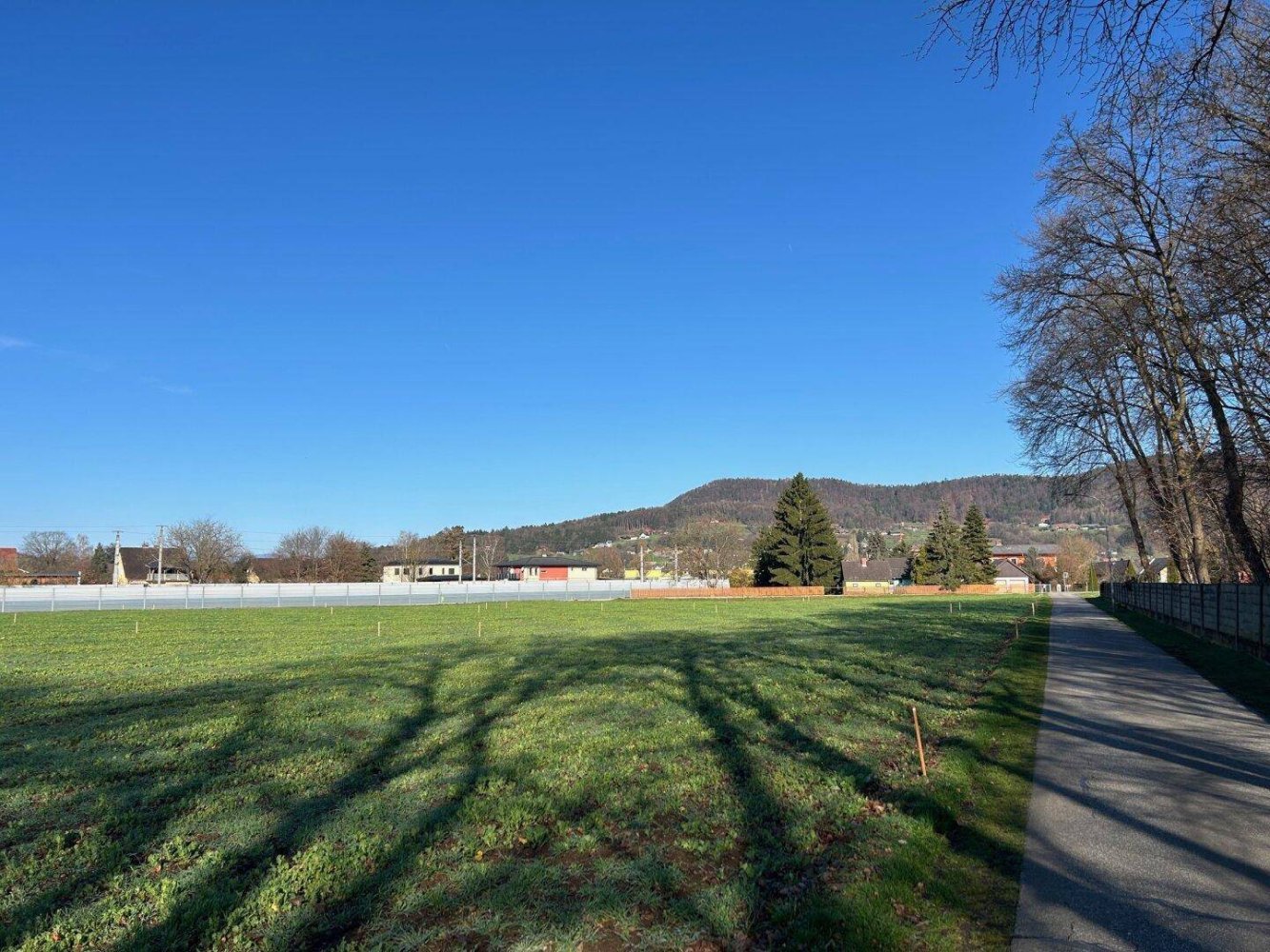 653m² Land in Leibnitz, Austria No. 48258