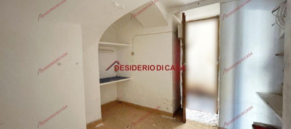 Gewerbliche Immobilie in Alcamo, Italy 45m², Nr. 111457 9