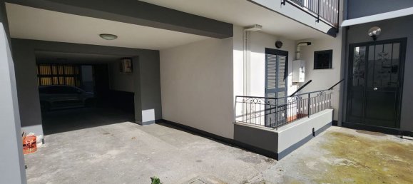 2 bedrooms Apartment in Afragola, Italy No. 333913 2