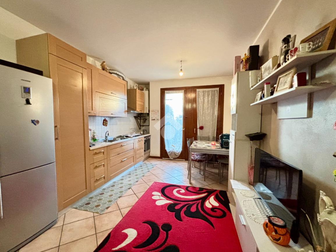 2 rooms Apartment in Loria, Italy No. 4734