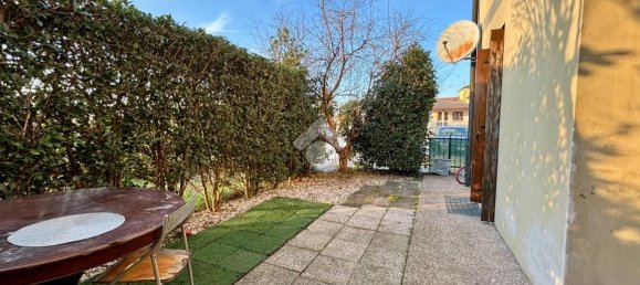 2 rooms Apartment in Loria, Italy No. 4734 21