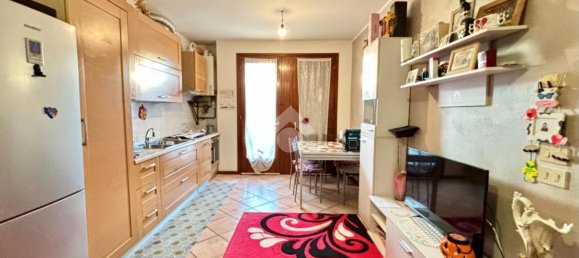 2 rooms Apartment in Loria, Italy No. 4734 3