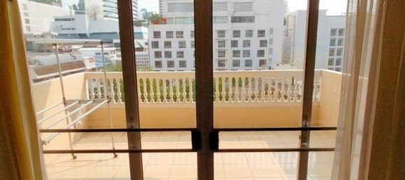 3 chambres Penthouse à Watthana, Thailand No. 70530 20