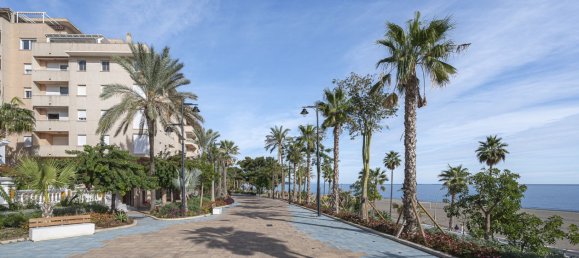 Adosado de 5 dormitorios en Estepona, Spain No. 139295 34