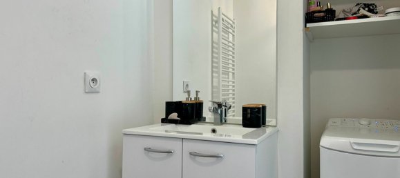 Studio in Amiens, France No. 263345 6