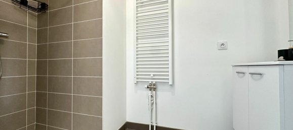 Studio in Amiens, France No. 263345 5