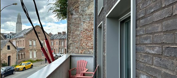 Studio in Amiens, France No. 263345 4
