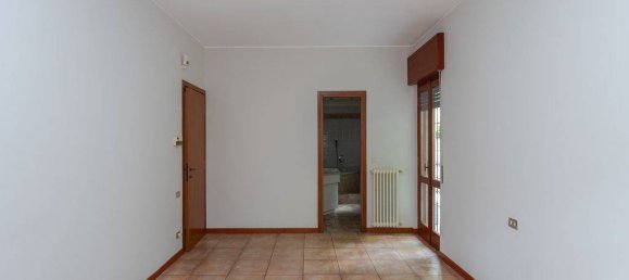 3 bedrooms Villa in Sirtori, Italy No. 263566 32