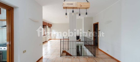 3 bedrooms Villa in Sirtori, Italy No. 263566 9