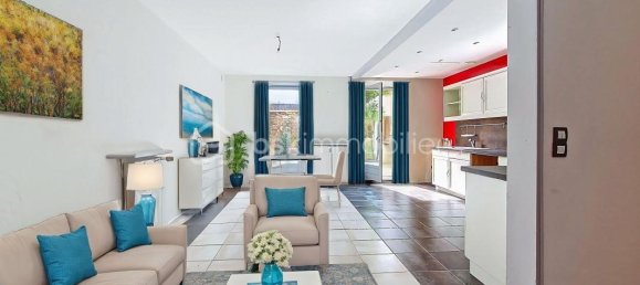 Villa de 4 dormitorios en Varces-Allieres-et-Risset, France No. 198995 9