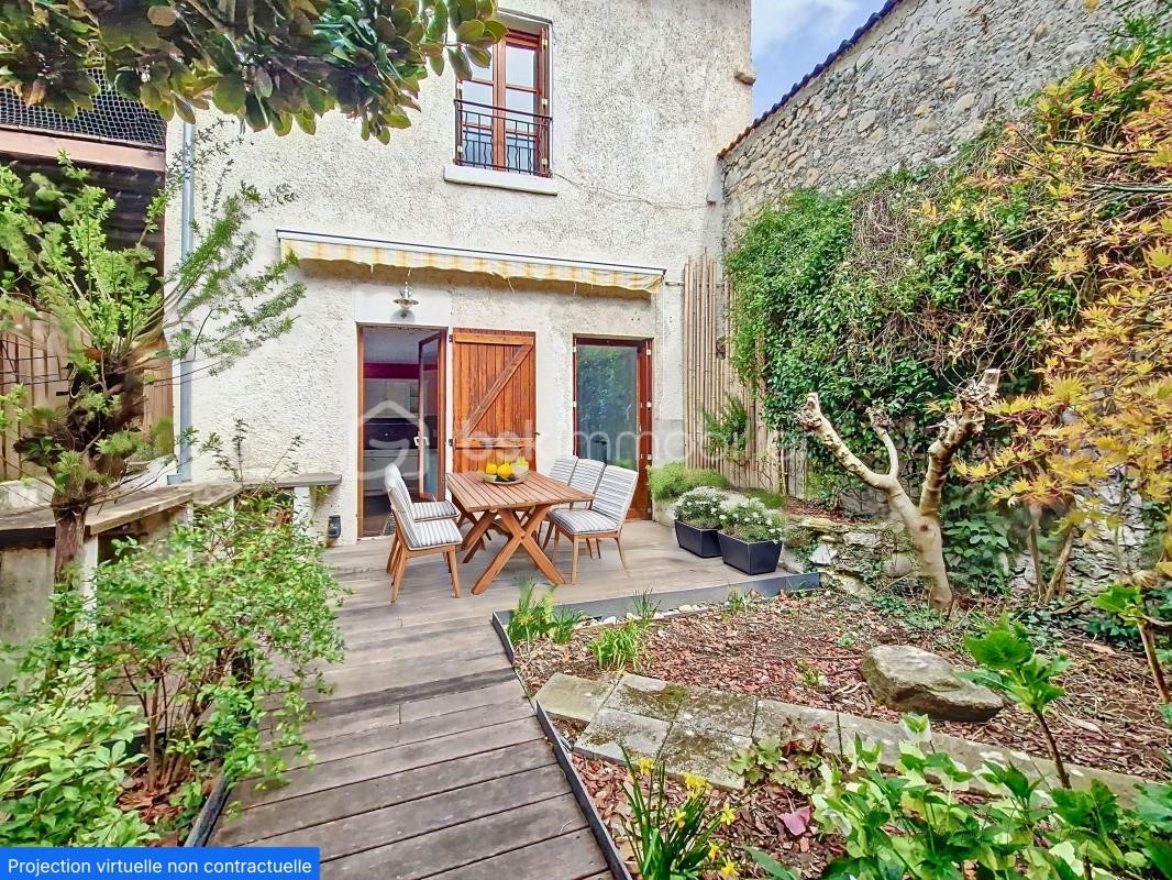 Villa de 4 dormitorios en Varces-Allieres-et-Risset, France No. 198995