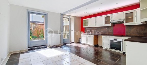 Villa de 4 dormitorios en Varces-Allieres-et-Risset, France No. 198995 7