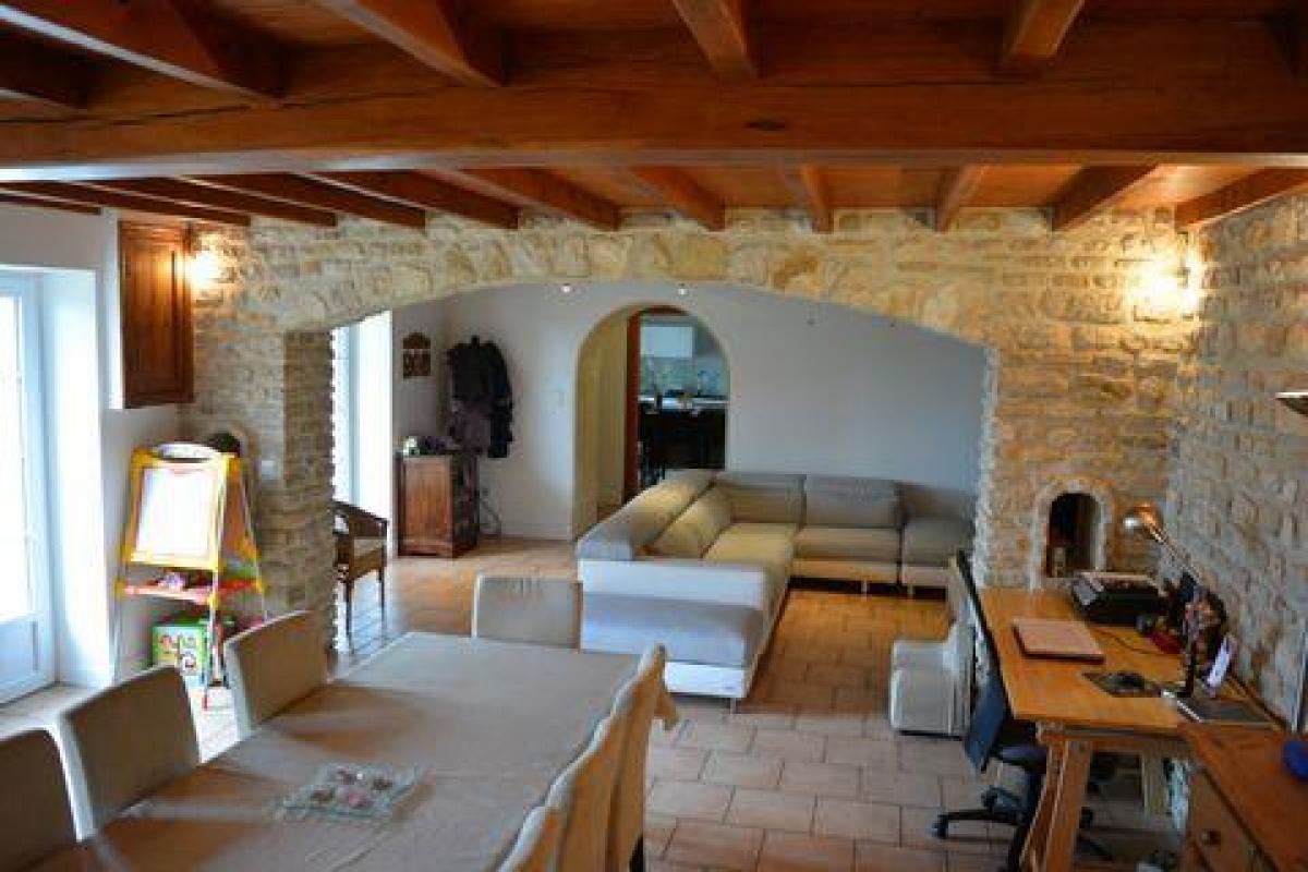 Дом с 4 спальнями в Жарнак, Франция № 29465