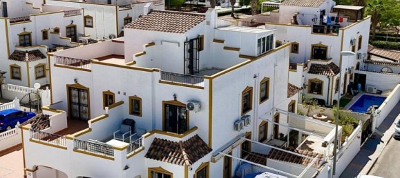 3 bedrooms Duplex in Alicante, Spain No. 261762 2