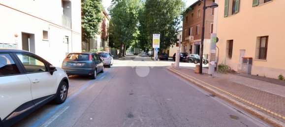 1 bedroom Apartment in Reggio Emilia, Italy No. 273383 3