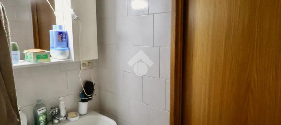 1 bedroom Apartment in Reggio Emilia, Italy No. 273383 11