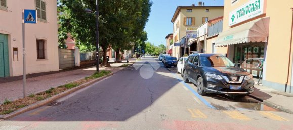 1 bedroom Apartment in Reggio Emilia, Italy No. 273383 2