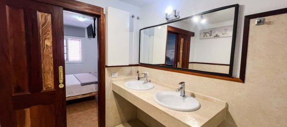 Apartamento de 2 dormitorios en San Miguel de Abona, Spain No. 161504 14