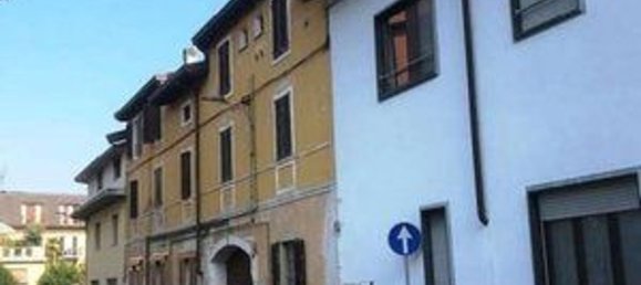 3 bedrooms Apartment in Gorla Minore, Italy No. 372608 14