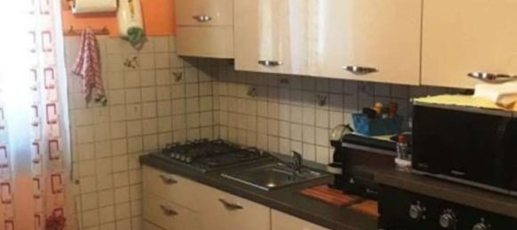 3 bedrooms Apartment in Gorla Minore, Italy No. 372608 2