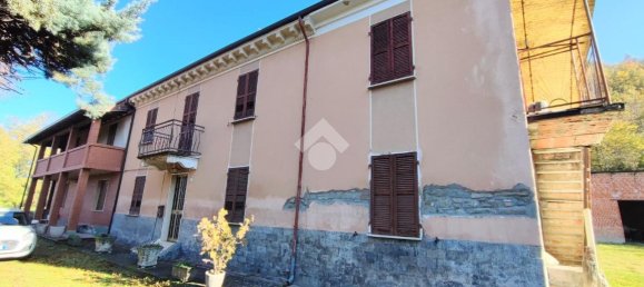 Casa de 14 divisões em Brignano Frascata, Italy N.º 25253 37