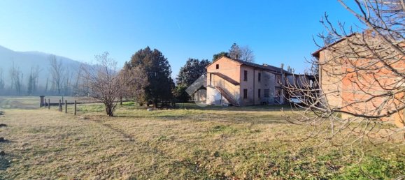 Casa de 14 divisões em Brignano Frascata, Italy N.º 25253 31