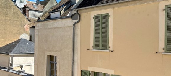 2 bedrooms Apartment in Montargis, France No. 279971 2