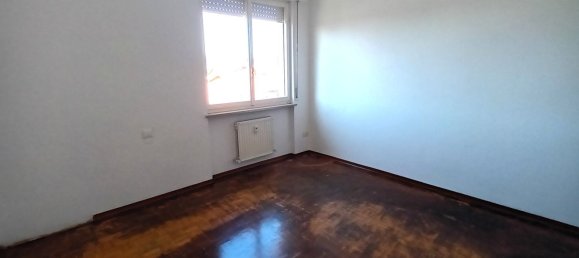 4-salle Appartement à Induno Olona, Italy No. 2331 16