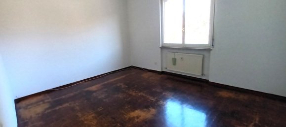 4-salle Appartement à Induno Olona, Italy No. 2331 15