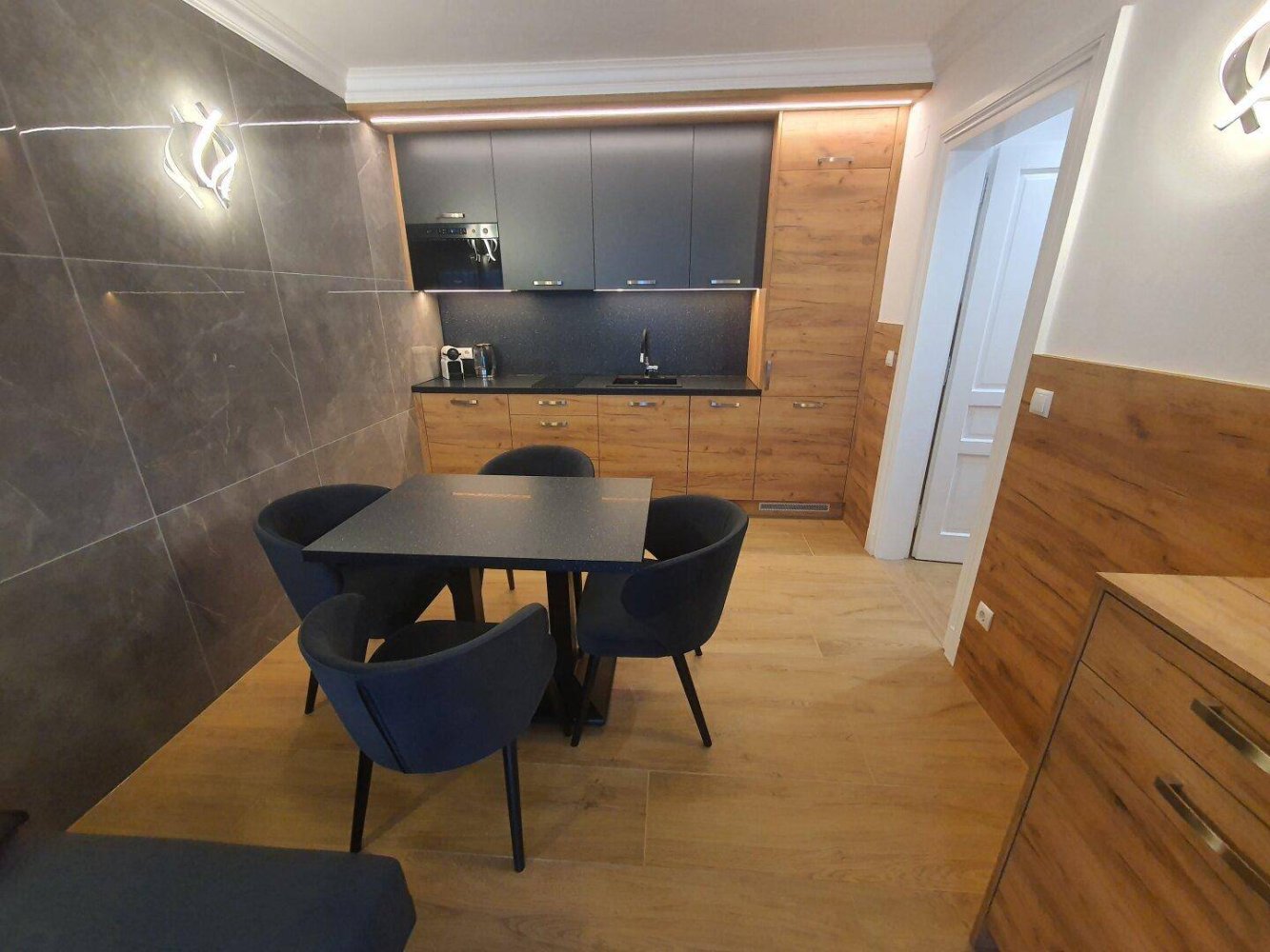 3 rooms Apartment in Penzing, Austria No. 240533