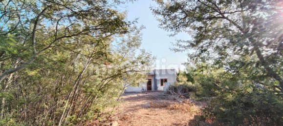 Grundstück in Lecce, Italy 11400m², Nr. 357509 2