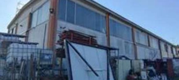 343m² Warehouse in Parma, Italy No. 308109 3