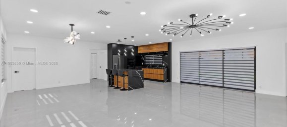 5 Schlafzimmer Villa in Miami, USA, Nr. 614241 26