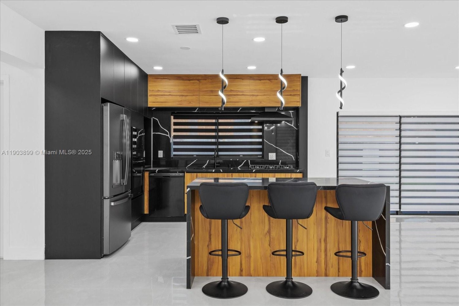 5 Schlafzimmer Villa in Miami, USA, Nr. 614241