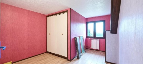 6 غرف نوم فيلا في La Batie-Montgascon, France رقم 202001 12