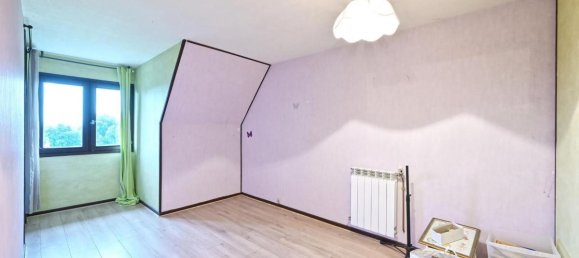 6 غرف نوم فيلا في La Batie-Montgascon, France رقم 202001 11