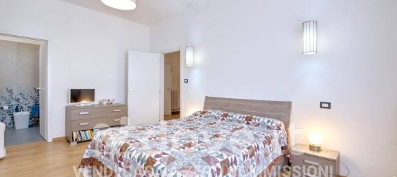 Apartamento de 3 dormitorios en Lecce, Italy No. 307293 18