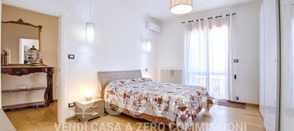Apartamento de 3 dormitorios en Lecce, Italy No. 307293 16