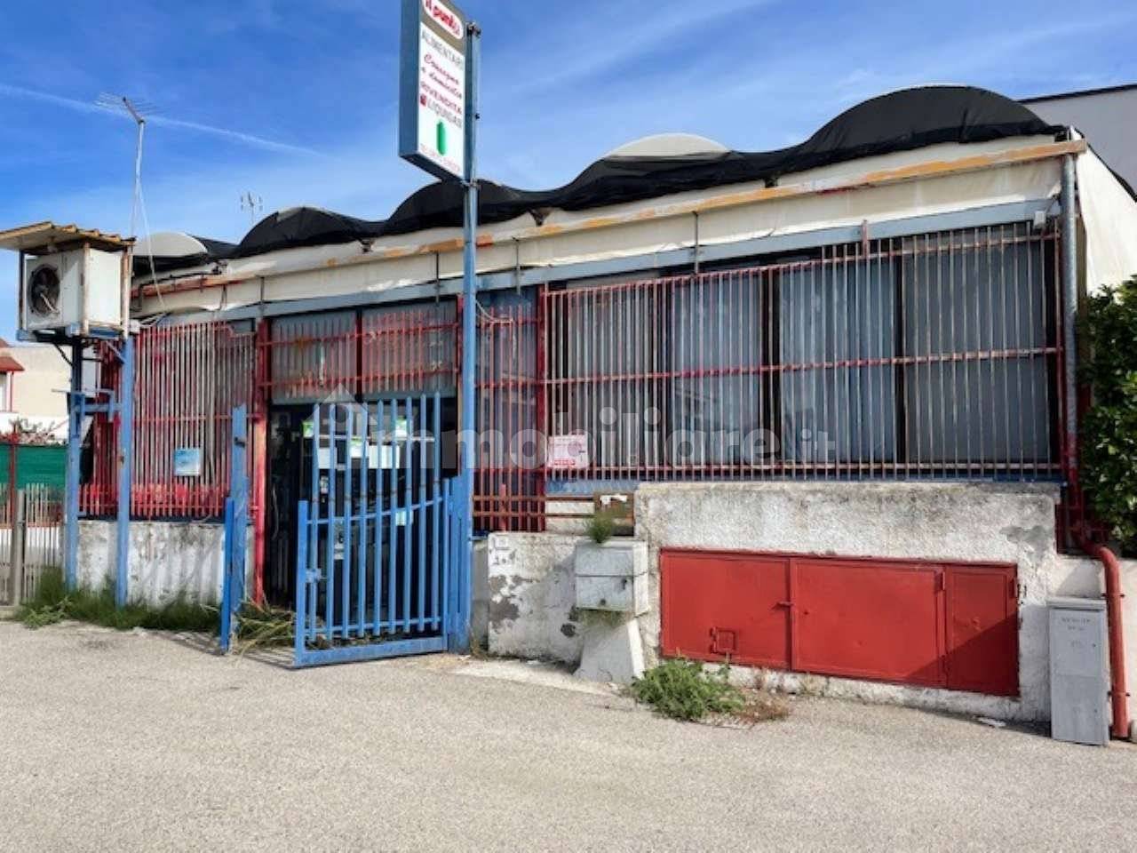 Imóvel comercial de 2 divisões em Campomarino, Italy N.º 79234