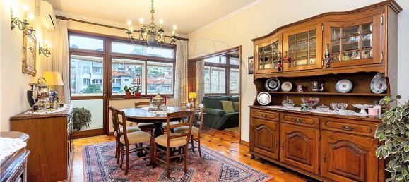 5 bedrooms Apartment in Porto, Portugal No. 37611 2