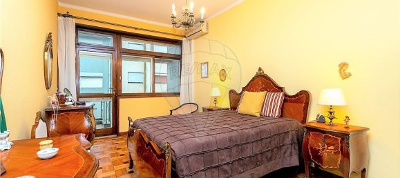 5 bedrooms Apartment in Porto, Portugal No. 37611 23