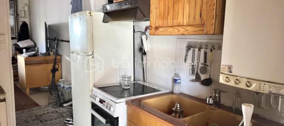 Дом с 2 спальнями в Ле Пети-Кевийи, Франция № 357183 4