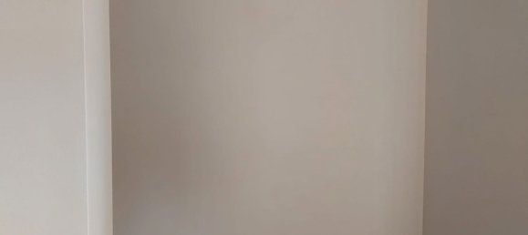 25m² Office in Valdagno, Italy No. 255429 2