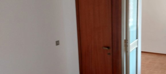 25m² Office in Valdagno, Italy No. 255429 5