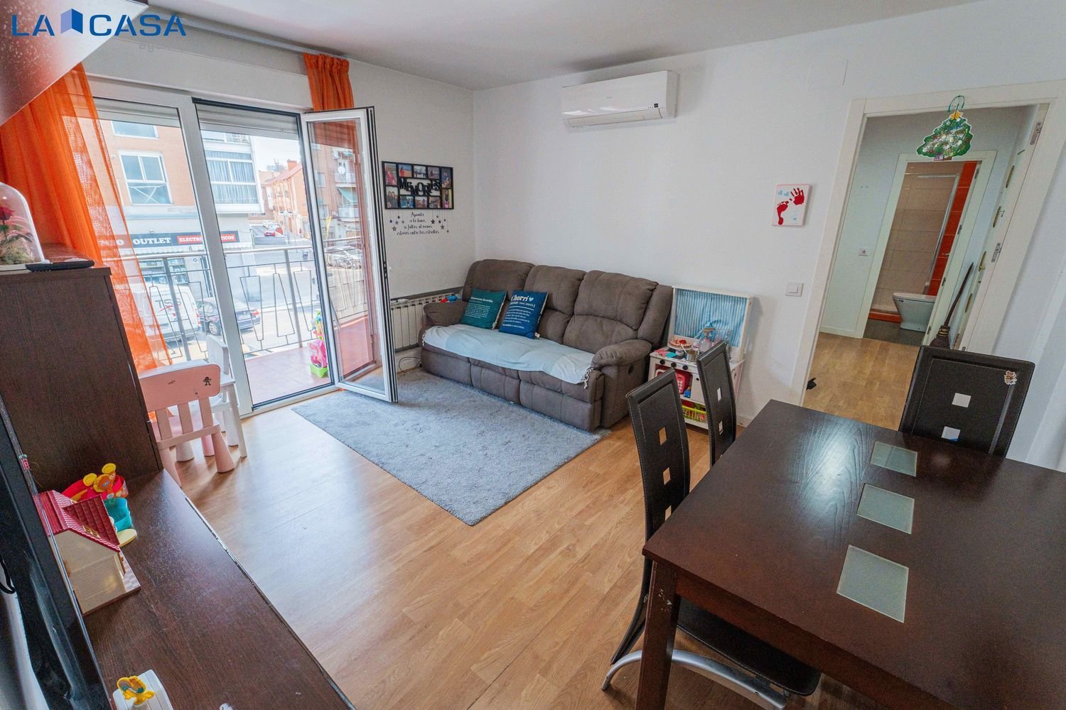 Квартира с 2 спальнями в Мадрид, Испания № 198325