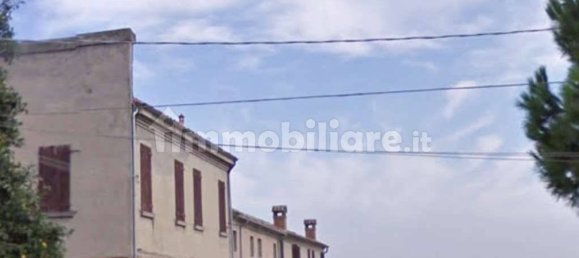 4 bedrooms House in Ferrara, Italy No. 283588 8