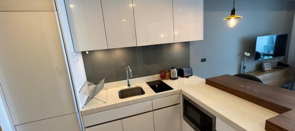 Villa de 5 dormitorios en Surat Thani, Thailand No. 74495 8