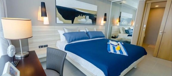 Villa de 5 dormitorios en Surat Thani, Thailand No. 74495 9